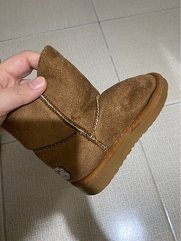 26 Beden Çocuk Ugg
