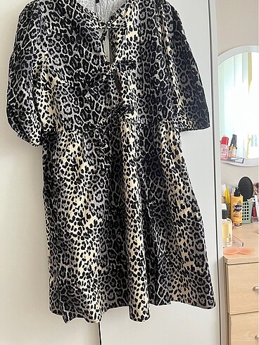 Leopar elbise