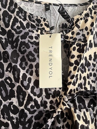 Trendyol & Milla Leopar elbise