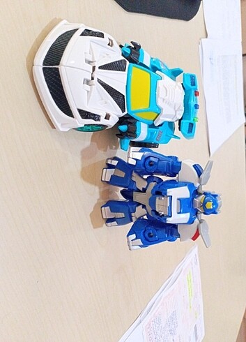 Otobot arabalar