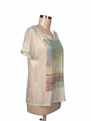 Benetton T-shirt %70 İndirimli. - Görsel 2