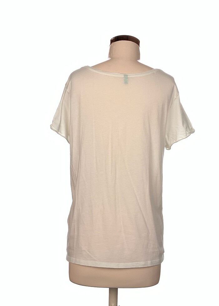 Benetton T-shirt %70 İndirimli. - Görsel 3