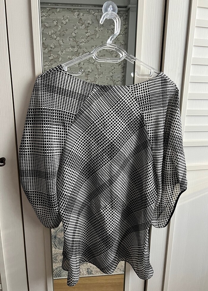 DESENLİ BLUZ - Görsel 2