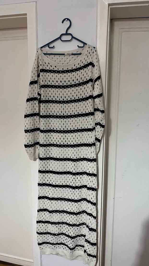 Uzun Kollu Çizgili Triko Elbise - Görsel 2