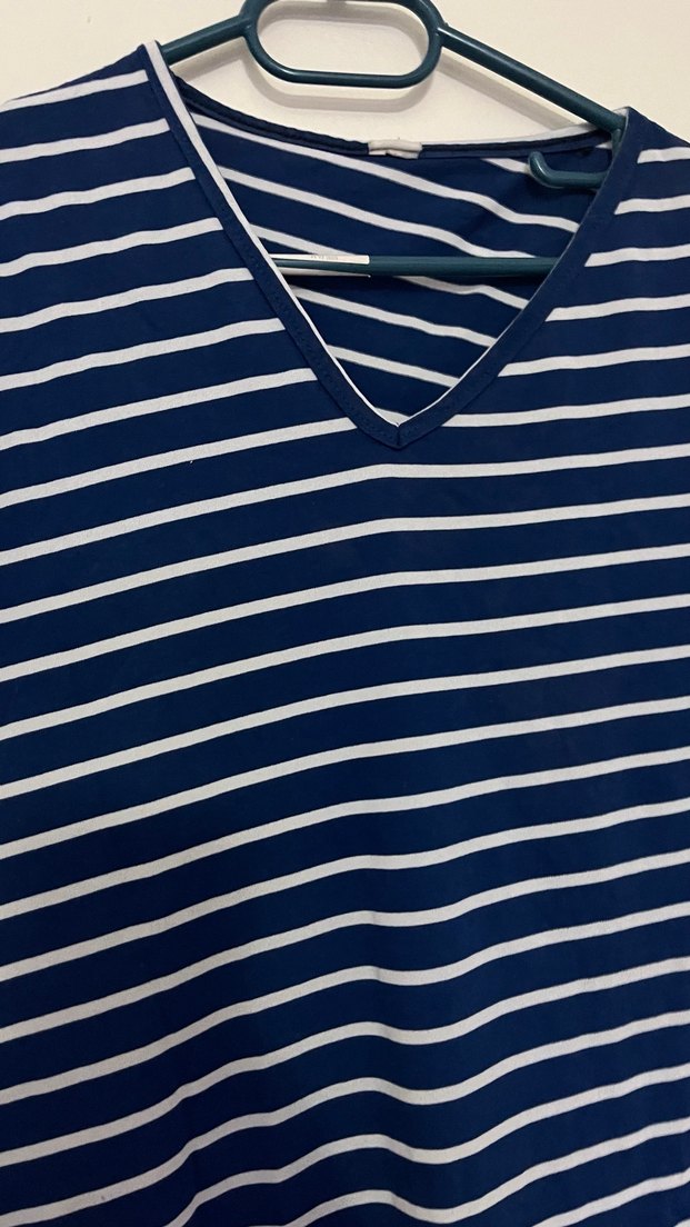 Mavi Çizgili Hamile V Yaka Tişört - Görsel 3