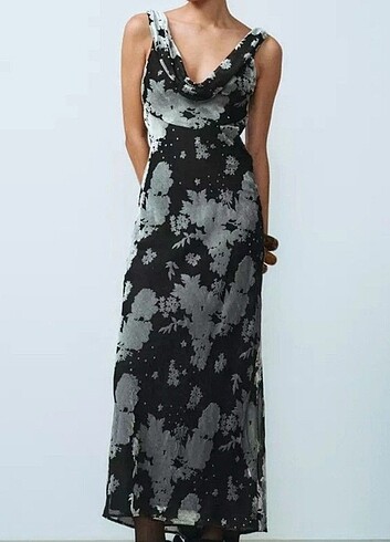 Zara desenli elbise 