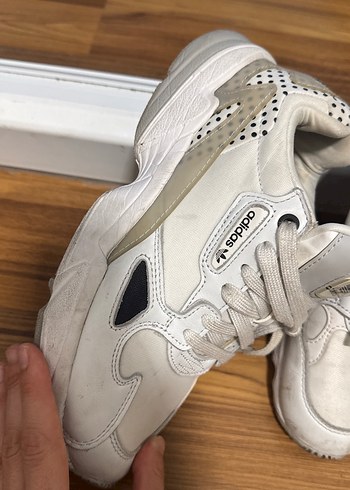 39,5 Beden beyaz Renk Beyaz Adidas Kadın Spor Ayakkabı