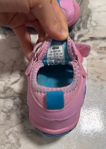 23 Beden Vicco Kız Çocuk Pembe Cırtlı Spor Ayakkabı