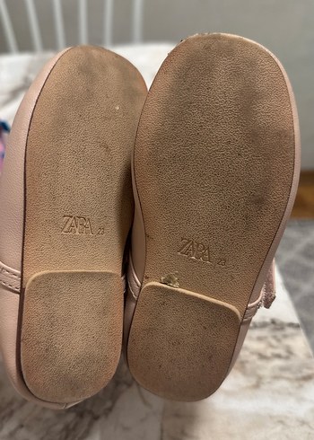 Zara Kız Çocuk Bej Tokalı Babet Ayakkabı