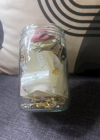 Beyaz ve Altın Renkli Takı Kavanozu - Görsel 2