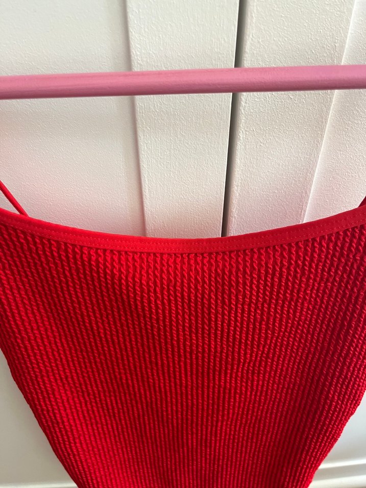 Kırmızı İnce Askılı Kadın Mayo - Görsel 3