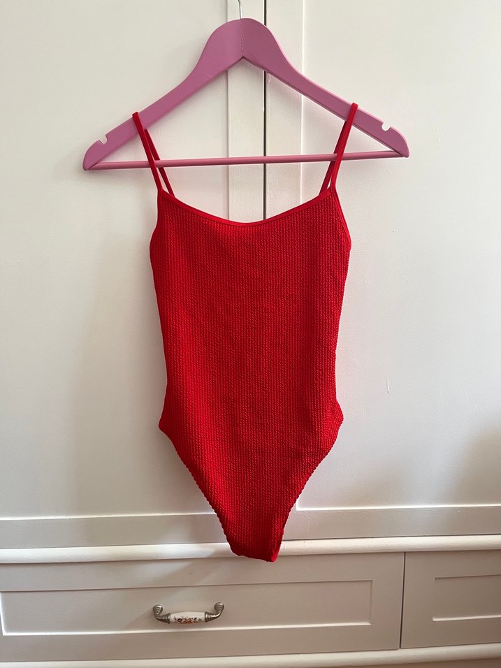 Kırmızı İnce Askılı Kadın Mayo - Görsel 2