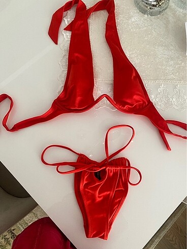 Trendyol & Milla Kırmızı bikini