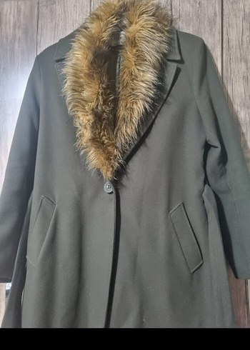 yesil Kuşaklı Kürklü Kaban - Görsel 2