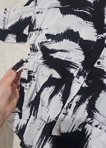 36 Beden Gri Batik Desenli Kısa Kollu Kadın Gömlek