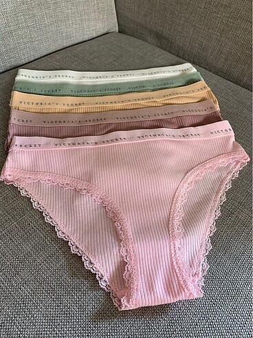 m Beden Victorias Secret 5?li Kutulu Külot