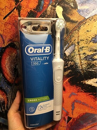Beden Braun Oral B Şarjlı Diş Fırçası (sıfır )