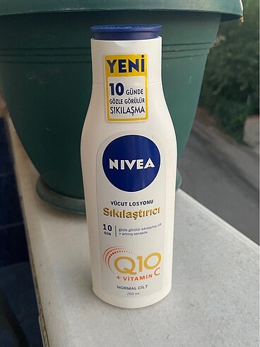 Nivea Q10 sıkılaştırıcı vücut losyonu