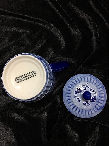 Madame Coco Madame Coco kapaklı fincan mug