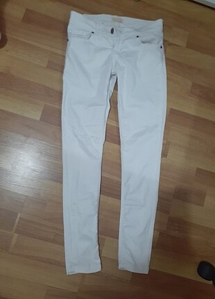 beyaz pantolon 