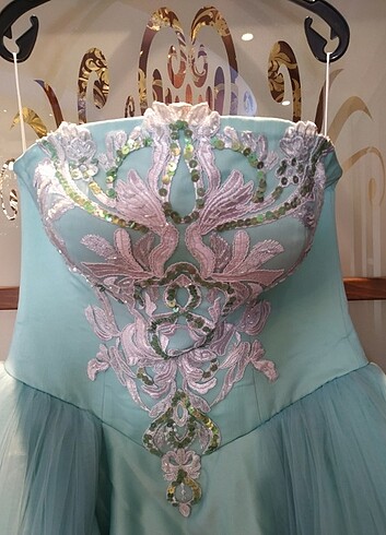 Trukuaz rengi işlemeli tüllü tuvalet 36 beden 0 dır. - Görsel 9