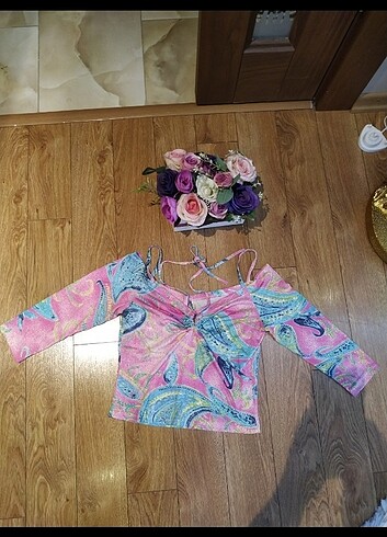 Pembeli mavili crop 36 beden 0 dır. 