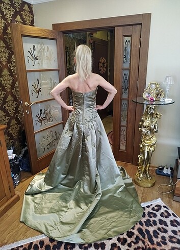 Yeşil işlemeli kuyruklu tuvalet 38 beden 0 dır - Görsel 7