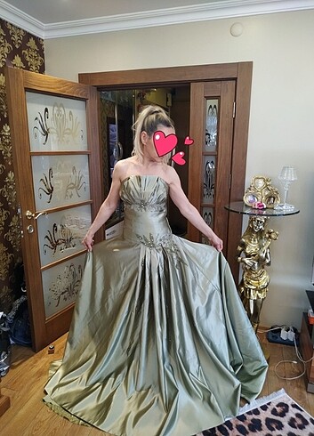 Yeşil işlemeli kuyruklu tuvalet 38 beden 0 dır - Görsel 2