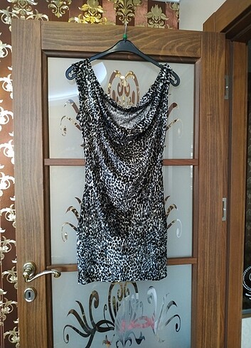 Gri leopar kadife buluz 36 beden 