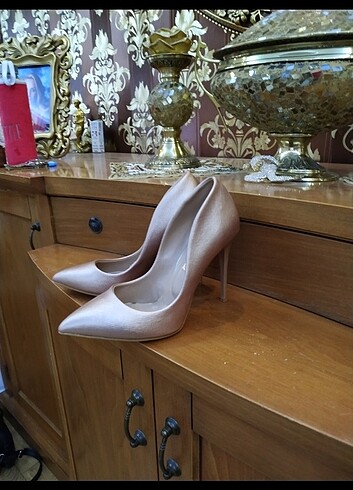 Stiletto ayakkabı 37 numara 