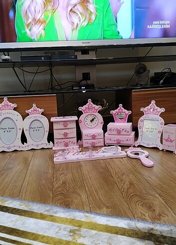 Pembe kız çocukları için taslı çiçekli prencess (9 parça) set 