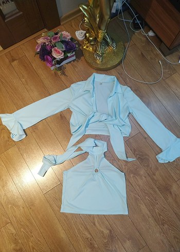 36 Beden mavi Renk Trukuaz mavisi crop takımı