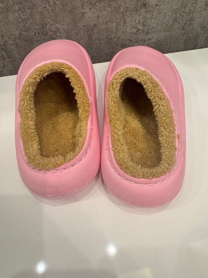 Pembe Kürklü Kız Çocuk Terlik - Görsel 3