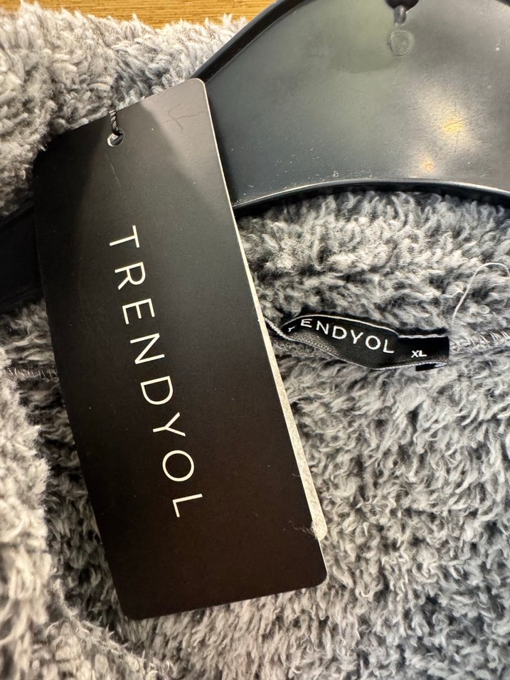 Gri Yüksek Yaka Kadın Sweatshirt - Görsel 4