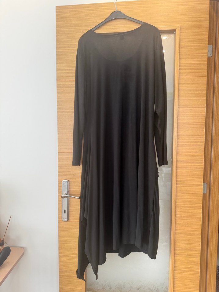 Siyah Uzun Kollu Salaş Elbise - Görsel 5