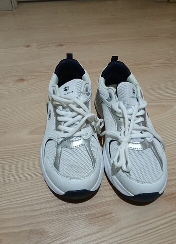 Adidas Kadın Spor Ayakkabı