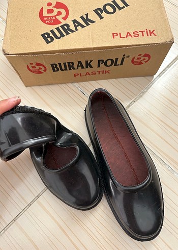 38 Beden Siyah Kadın Klasik Tokalı Düşük Topuklu Babet