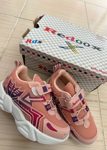 Kız Çocuk Pembe Desenli Spor Ayakkabı