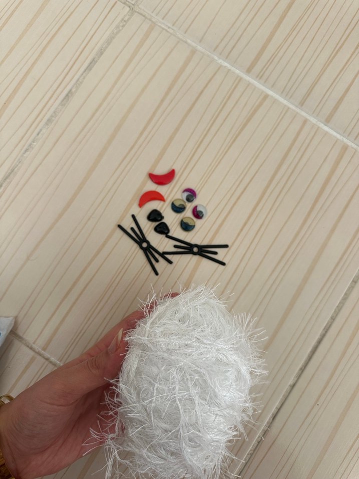 Beyaz Tüylü Kedi Oyuncağı Seti - Görsel 3