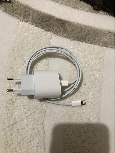 İphone şarj aleti