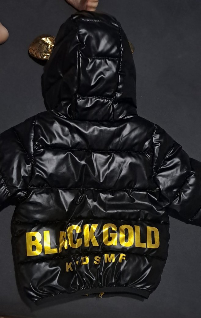 Siyah Kapüşonlu Erkek Çocuk Mont - Görsel 2