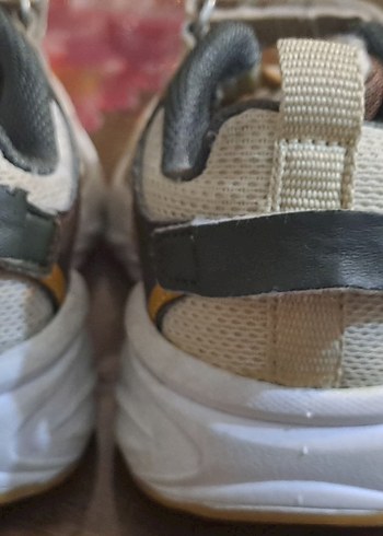 Erkek Çocuk Bej Spor Ayakkabı - Görsel 3