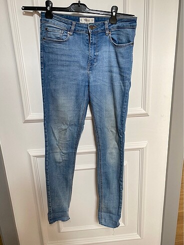 Mango jean
