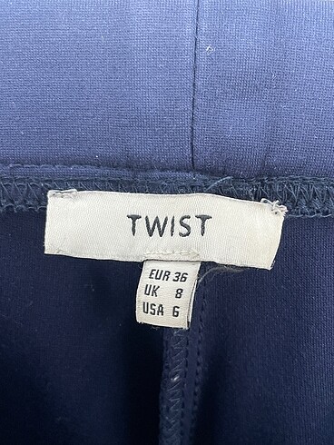 36 Beden çeşitli Renk Twist Düz Kesim %70 İndirimli.