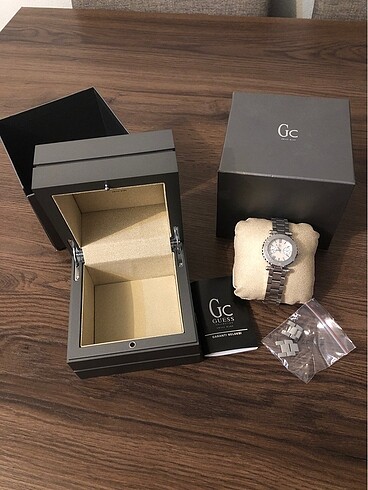 Guess Collecion Orjinal Saat