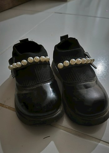 Kız Çocuk Siyah İnci Tokalı Babet - Görsel 2