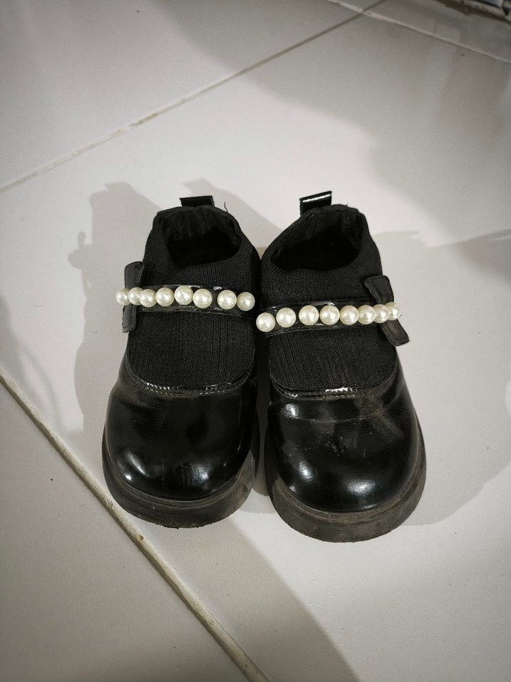 Kız Çocuk Siyah İnci Tokalı Babet - Görsel 3