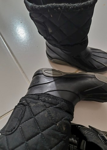 igor siyah bot - Görsel 10