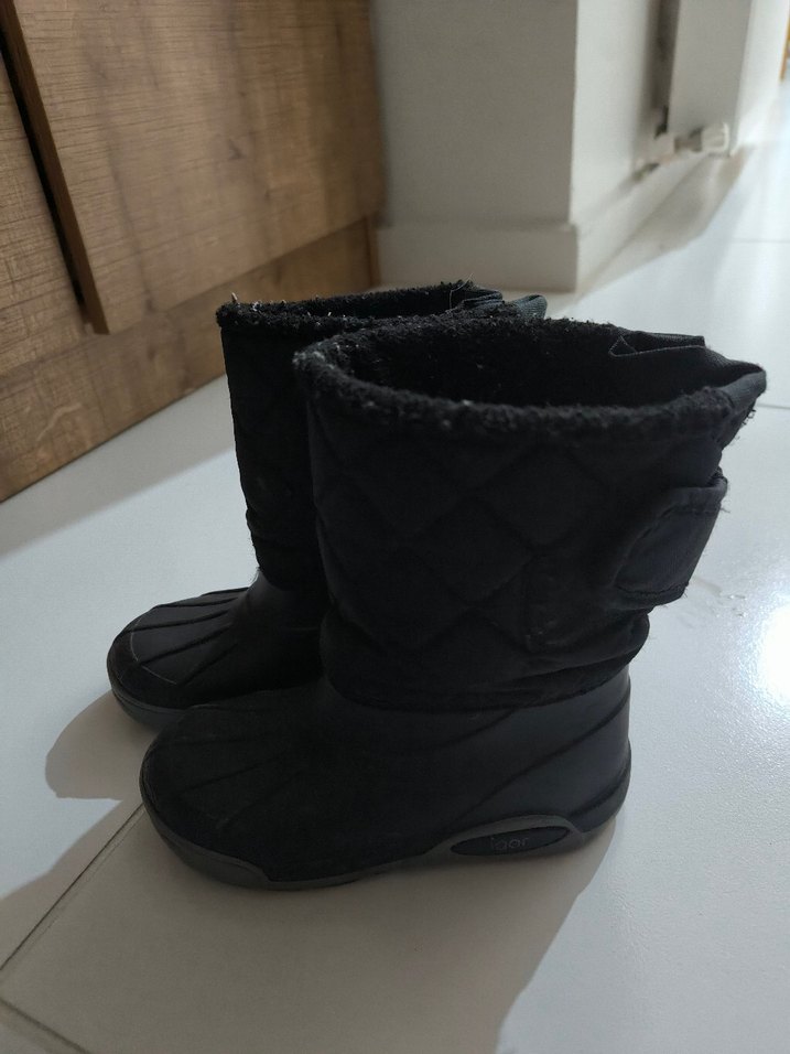 igor siyah bot - Görsel 3