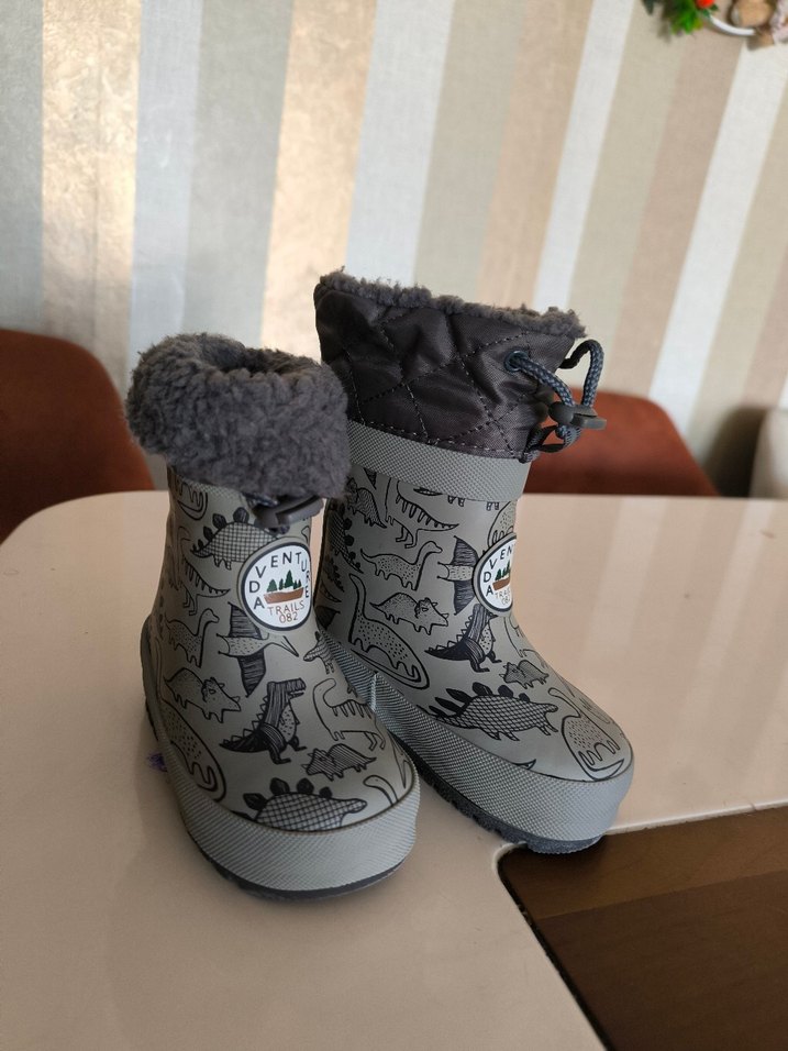 Gri Desenli Erkek Çocuk Yağmur Çizmesi - Görsel 4